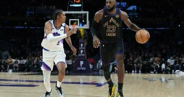 NBA roundup: LeBron James makes season debut in Lakers' win