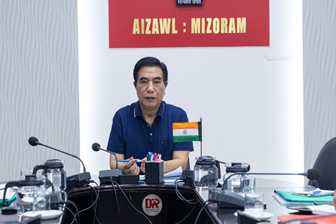 Mizoram CM Lalduhoma reviews State Super Speciality Cancer and Research Centre project