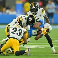 Steelers CB Darius Slay sustains concussion in loss to Chargers