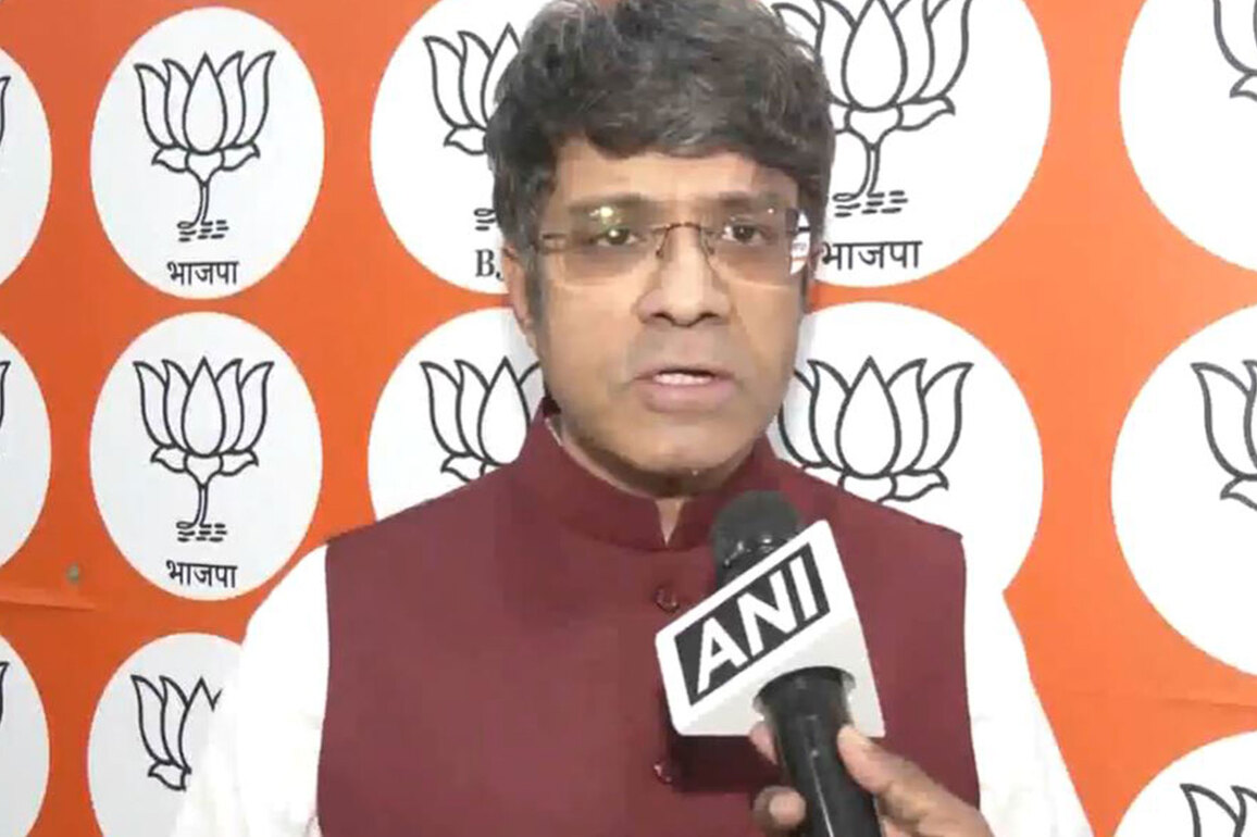 Congress exposed DMK's 'disastrous failure model,' Rahul Gandhi must answer: CR Kesavan
