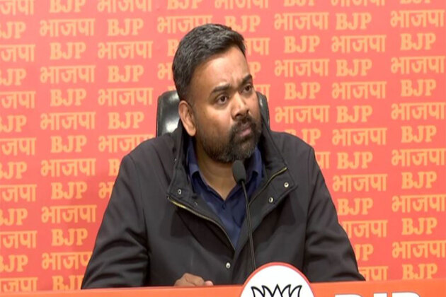 "Rahul Gandhi is perfect textbook example and case study of separatism in Indian politics": BJP's Guru Prakash