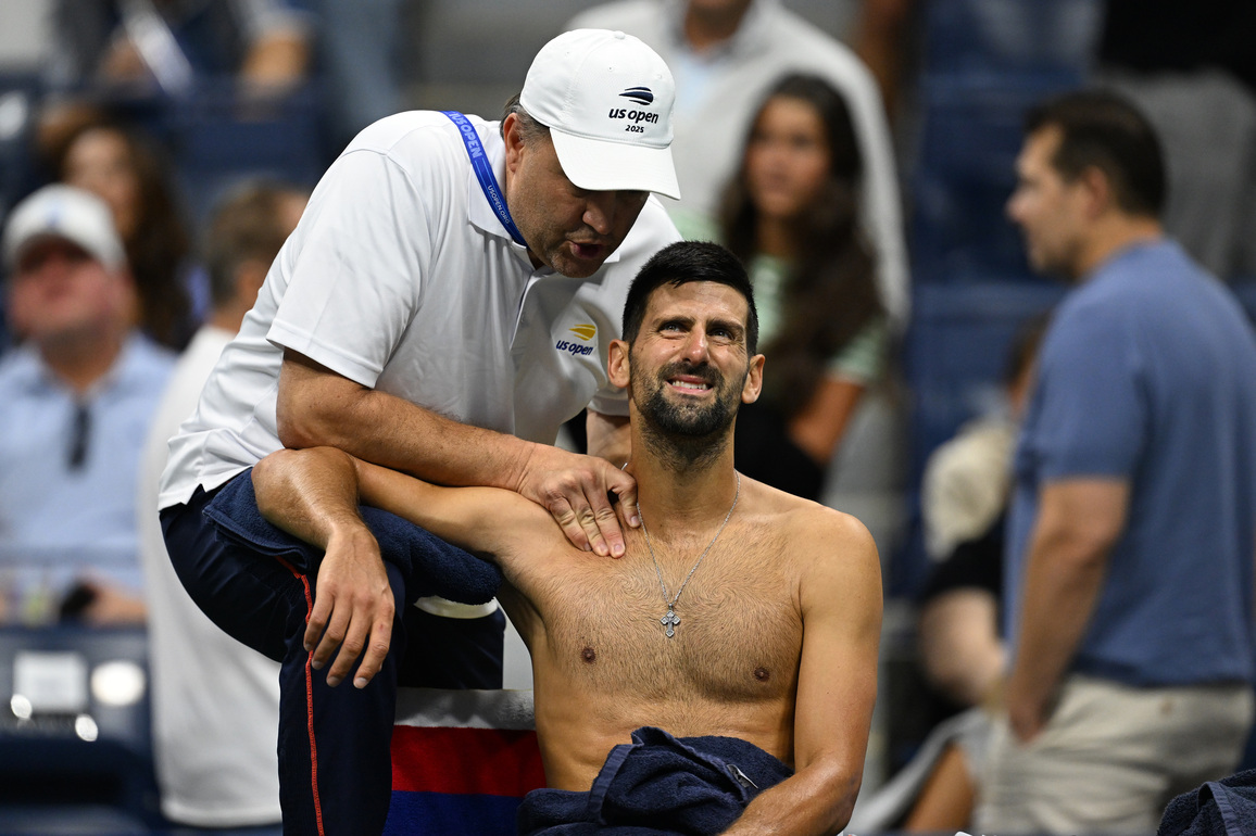 (SP)U.S.-NEW YORK-TENNIS-US OPEN-MEN'S SINGLES-DJOKOVIC VS STRUFF