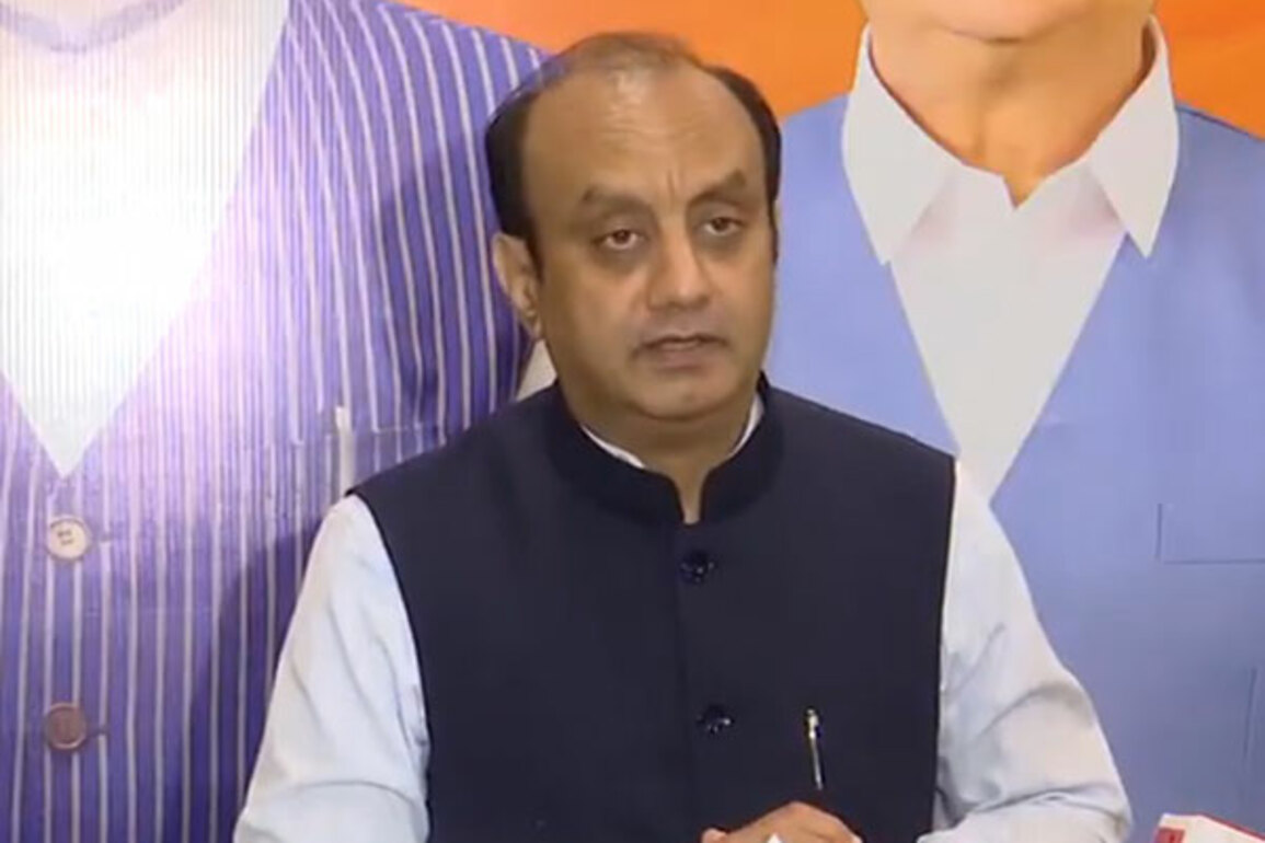 "What special interest...": Sudhanshu Trivedi questions Congress's role in Chhattisgarh case