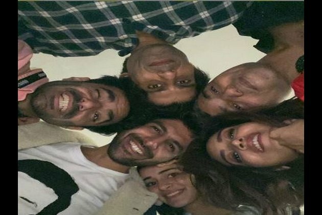 Ananya Panday pens thank you note for 'Pati Patni Aur Woh' star cast