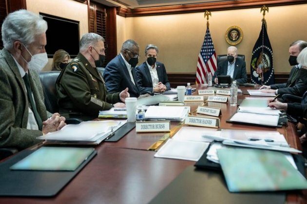 Biden holds National Security Council meeting on Ukraine situation