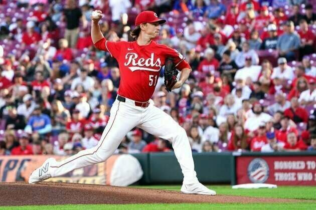 Brady Singer, Reds double up Mets to snap 3-game skid