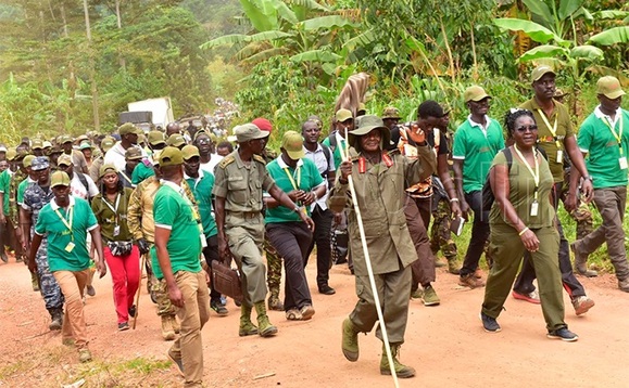 Pulezidenti Museveni ng'atambula okuva e Galamba Pulezidenti Museveni ng'atambula okuva e Galamba