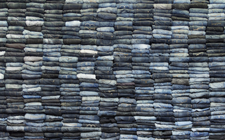 Smart clothes will soon be on sale - but regulations are needed to prevent a new waste mountain