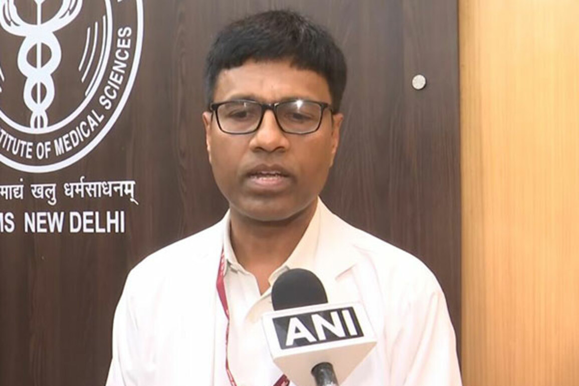 AIIMS Director highlights importance of balanced diet, reduced oil intake to combat obesity