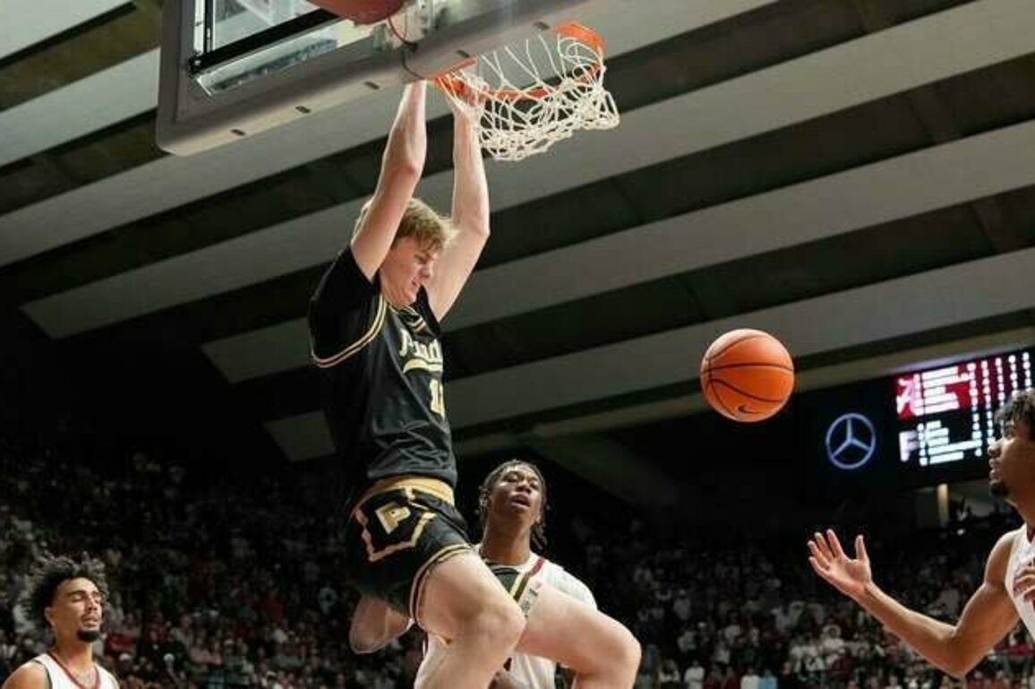 No. 2 Purdue takes on high-scoring Akron