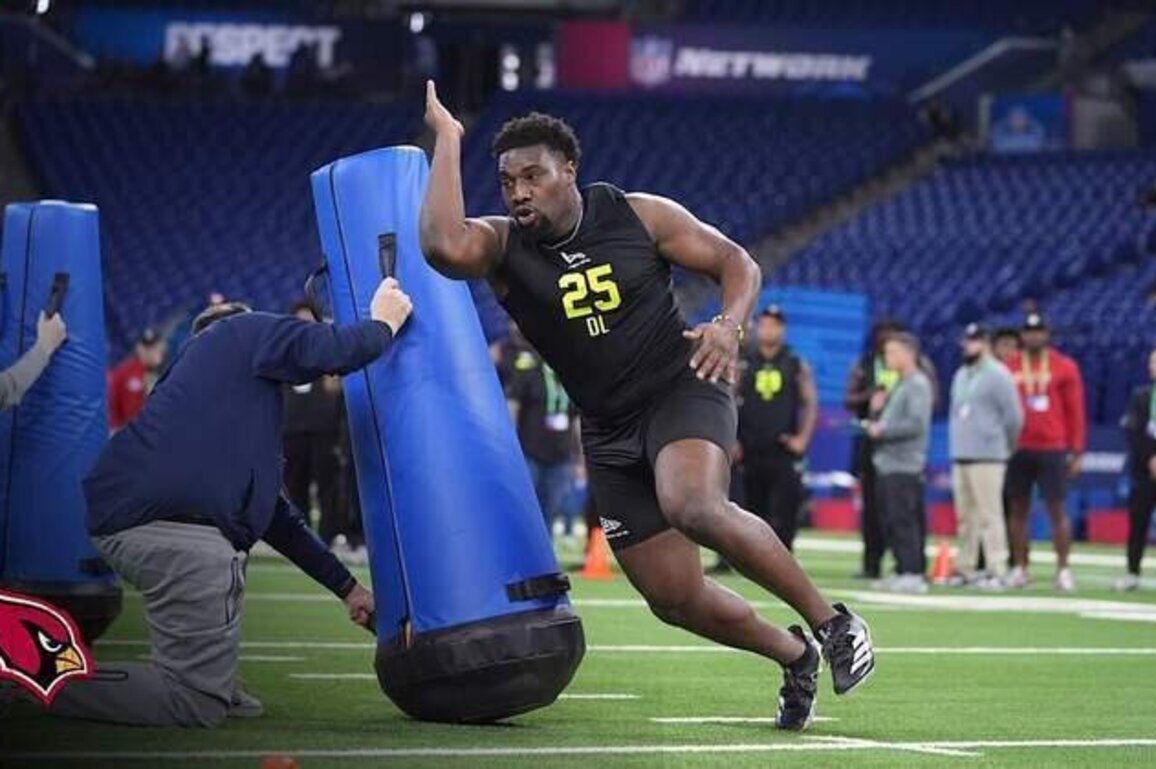 Cardinals Select Defensive Lineman Kaleb Proctor In Fourth Round