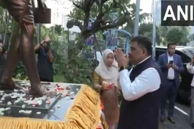 Sanjay Kumar Jha-led all-party delegation pays tribute to Mahatma Gandhi in Jakarta