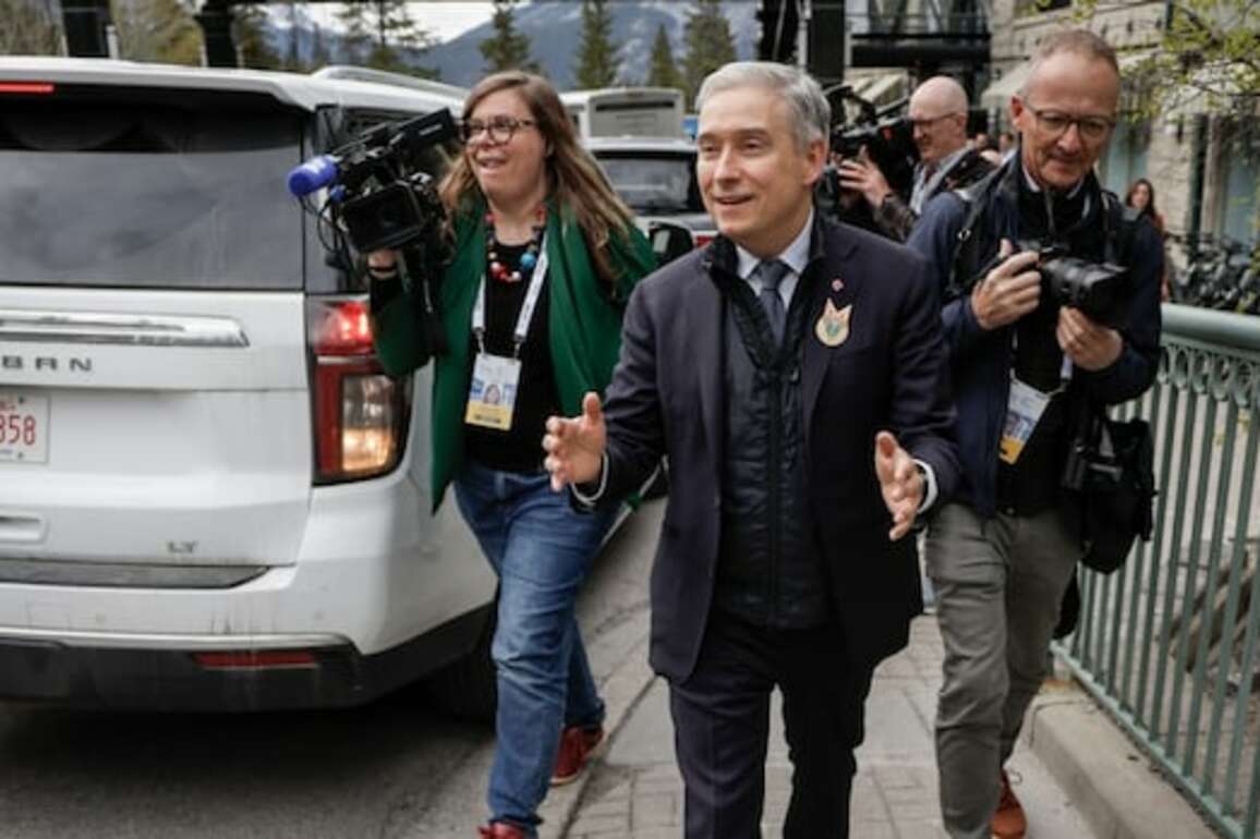 G7 finance ministers to wrap up summit in Banff