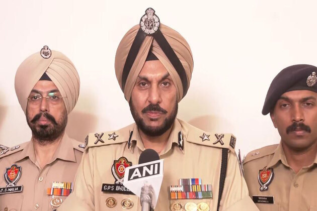 Punjab Police bust cross-border arms smuggling network in Amritsar; 5 arrested