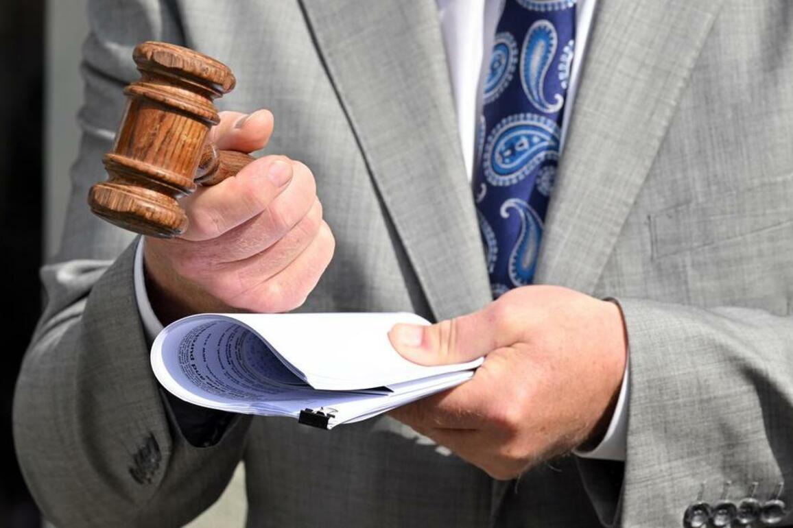 Rate cut hammers in immediate spike in home auctions
