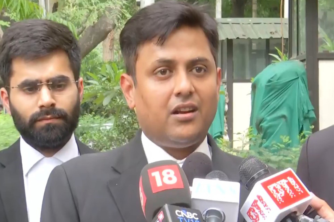 "Court said Priya Kapur can't deal with assets of Sunjay Kapur": Adv Ravi Sharma from Karisma Kapoor's counsel