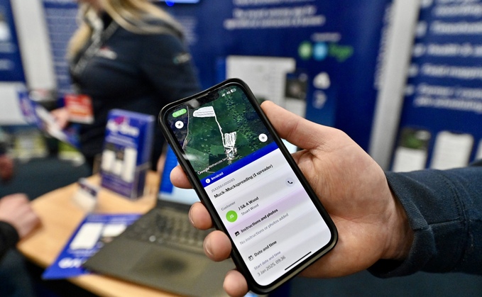  Ag-drive app on demo at LAMMA Show 2025