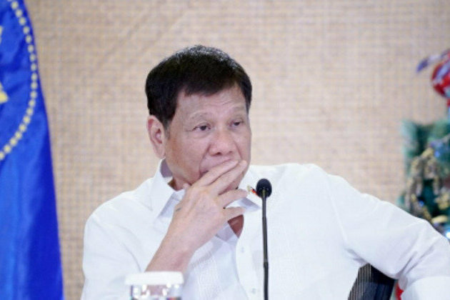 Allow gov't operate 'if you can't help', Reds told