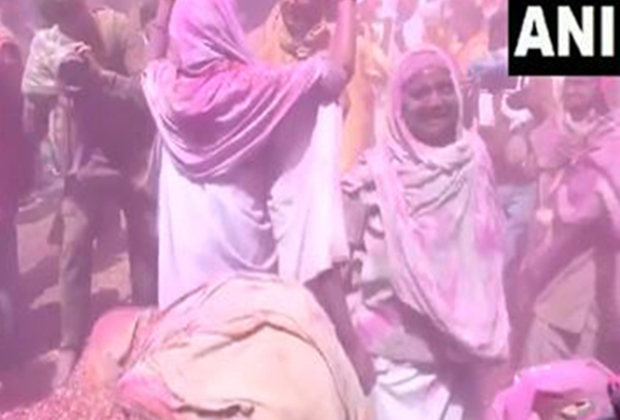 Widows Holi celebrated in Vrindavan with colors and joy