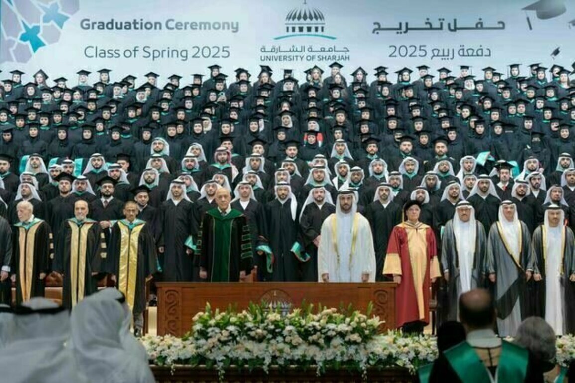 Sultan bin Ahmed attends UOS postgraduate graduation ceremony
