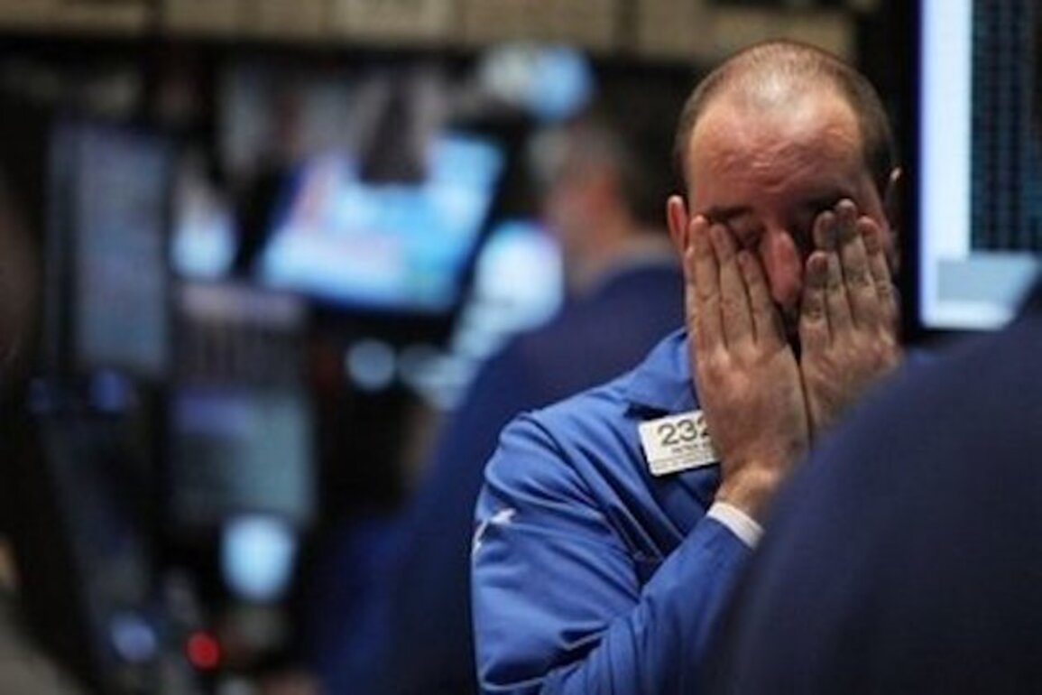 Sellers dominate as U.S. stock markets see out year 