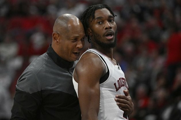 Still longing for first win, Louisville faces Cincinnati