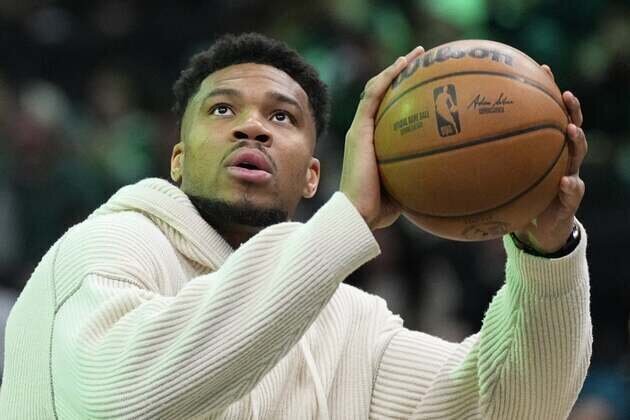 Reports: Bucks want to sit Giannis Antetokounmpo for rest of season