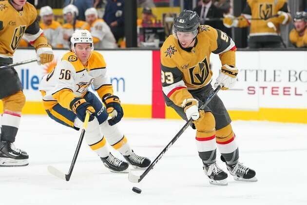 Mark Stone extends streak as Vegas throttles Nashville
