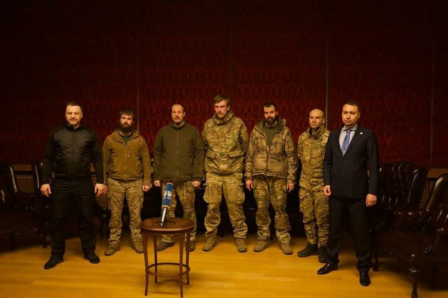 Live: Ukraine, Russia swap nearly 300 prisoners in surprise exchange
