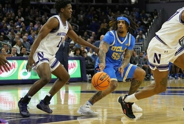 Up 14 late, UCLA withstands Northwestern's rally