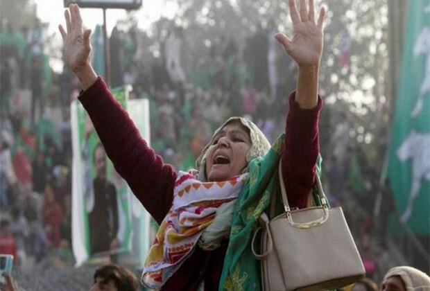 Pakistan: Women's March demands recognition of International Women's Day as national holiday