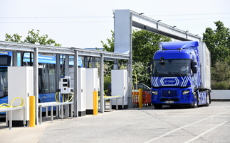 'Good Truck' Roadshow: First Bus powers up Renault electric HGV showcase