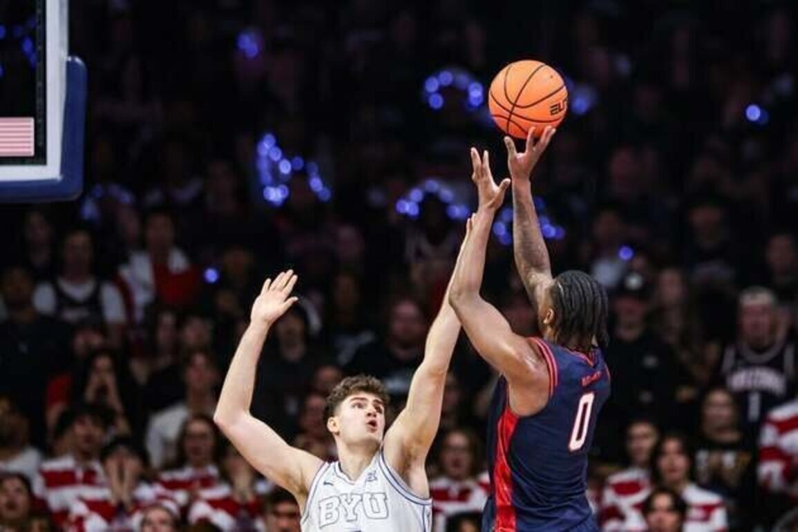 Reserve helps No. 4 Arizona top No. 23 BYU to end 2-game slide
