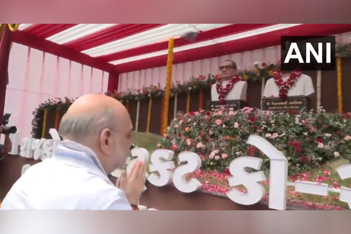 Gujarat: Amit Shah unveils statues of RDC Bank Ex-Chairmen
