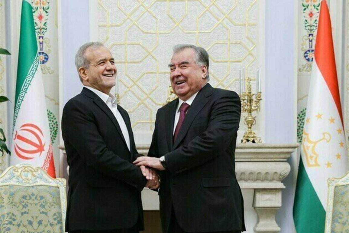 Iran Eager to Broaden Cooperation with Tajikistan: President
