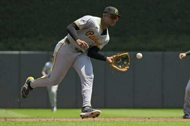 Pirates break eight-game slide to edge Twins