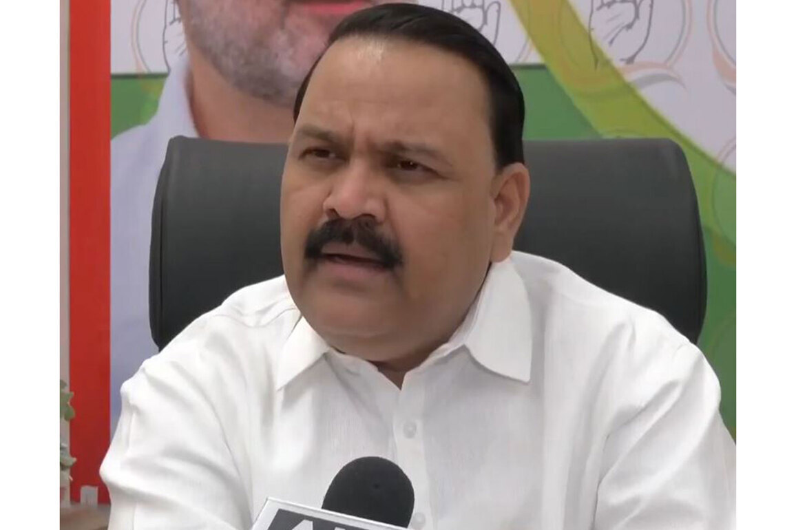 "Betrayal of country": Congress MP Manoj Kumar holds Dharmendra Pradhan's accountable for NEET paper leak