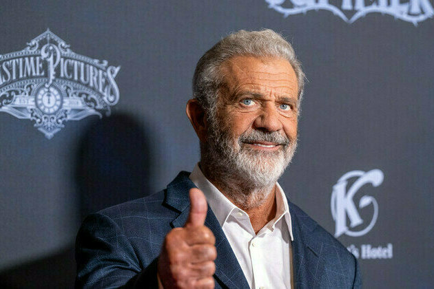 Trump ally Mel Gibson calls for truth about 9/11