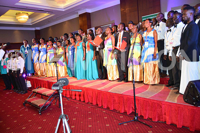  he ood amaritan choristers from ujumbura athedral oima performing