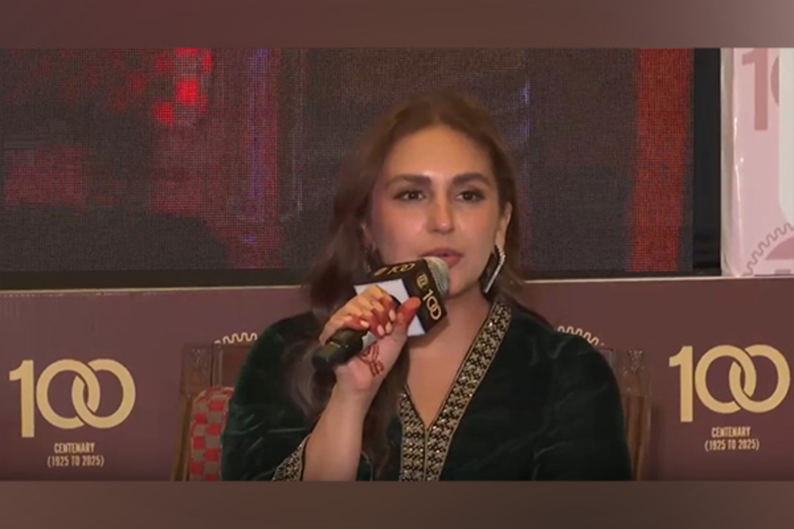 "It is about a girl's journey to becoming a superhero": Huma Qureshi unveils her latest book 'Zeba: An Accidental Superhero' in Srinagar