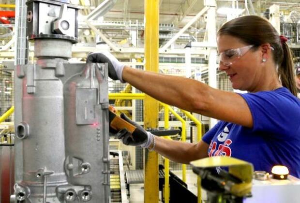 U.S. manufacturing rises in August