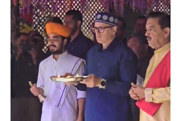J-K CM Omar Abdullah offers prayers at Kheer Bhawani temple, reviews Mela arrangements