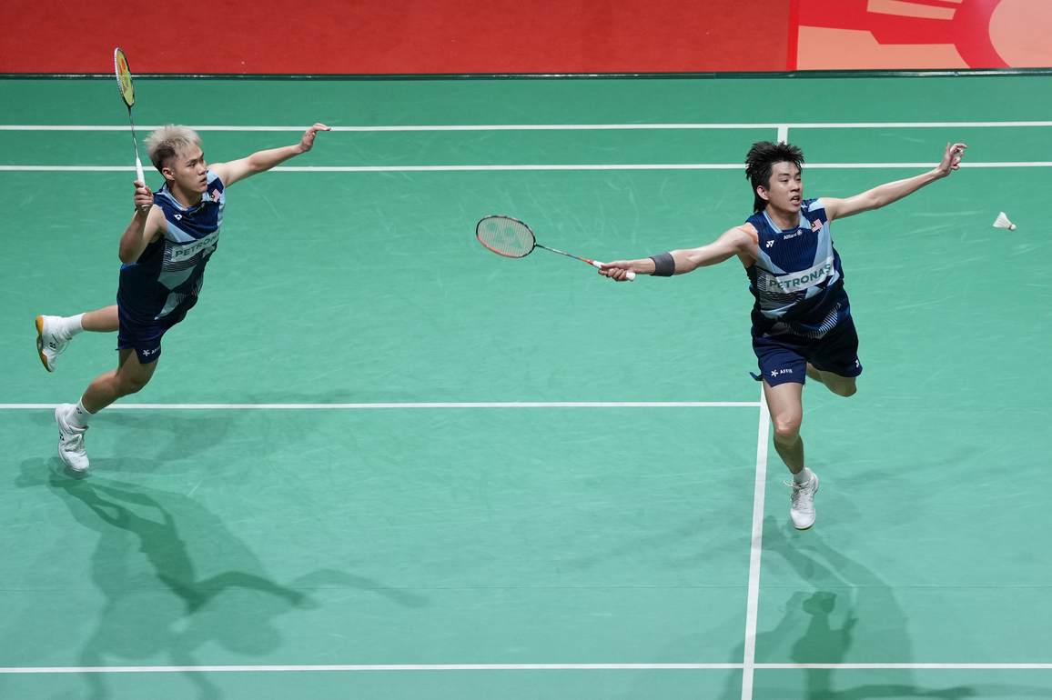 (SP)MALAYSIA-KUALA LUMPUR-BADMINTON-MALAYSIA MASTERS-MEN'S DOUBLES-FINAL