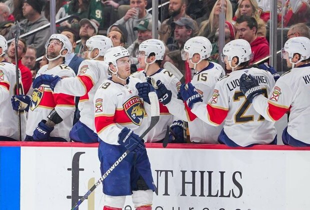 Matthew Tkachuk, Panthers keep scoring, knock off Wild