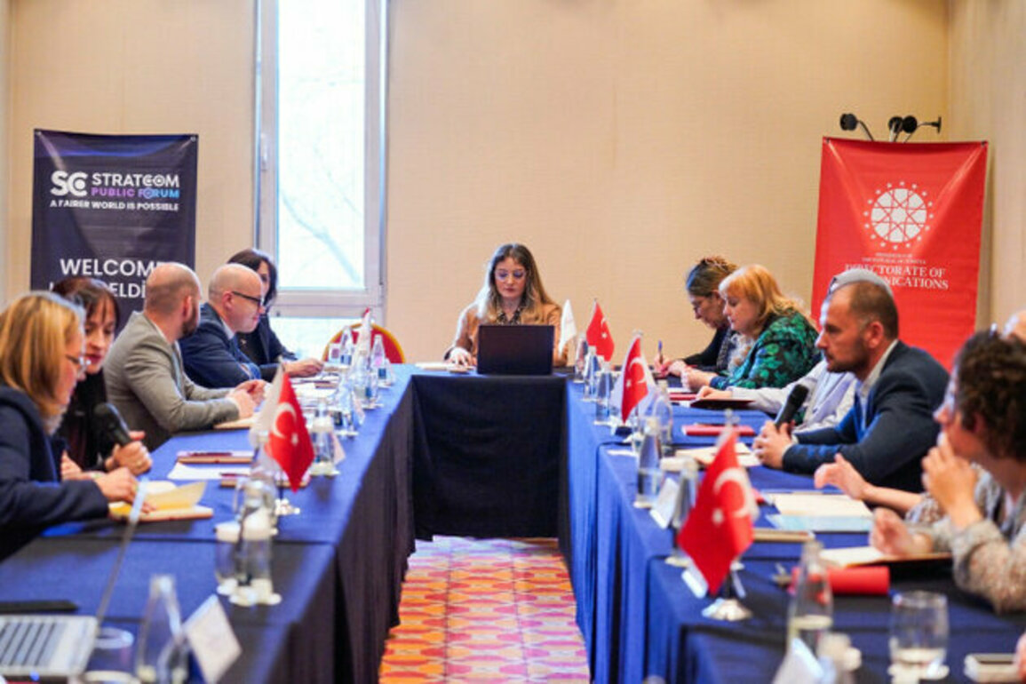 A Fairer World is Possible' Panel Held in Bulgaria