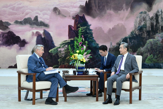 CHINA-BEIJING-WANG YI-HARVARD PROFESSOR-ALLISON-MEETING (CN)