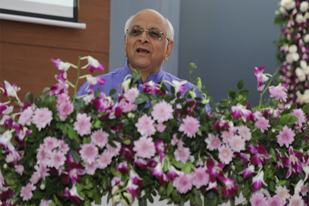 Gujarat CM attends Bhim Dayro, Matru-Pitru Vandana, felicitation event by Turi Barot