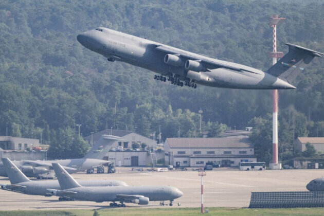 Spain Forces U.S. Jets Out After Blocking Bases for Iran Strikes