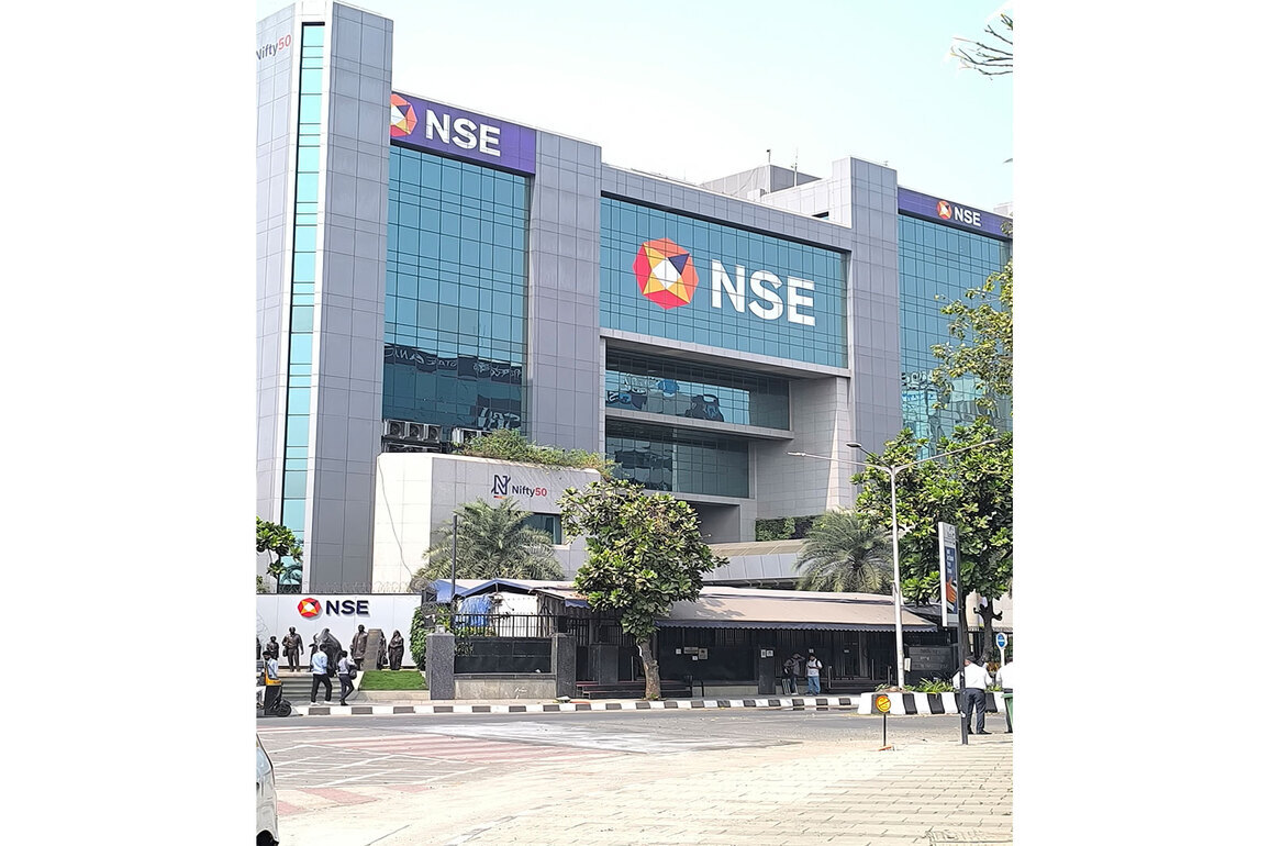 Stock market ends flat, Nifty falls below 25,500 level