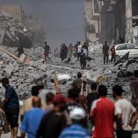 Escalating Israeli bombardment forces Gaza City residents flee south